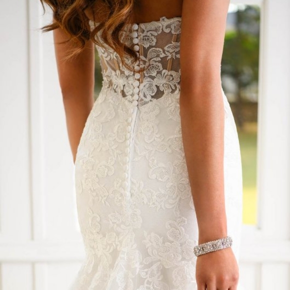 Stella York Wedding Dress - Picture 3 of 6